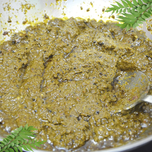 Homemade Karuvepillai curry leaves paste in glass jar – 200g ready-to-eat traditional South Indian thokku