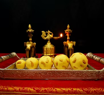 Seer Maa Laddu